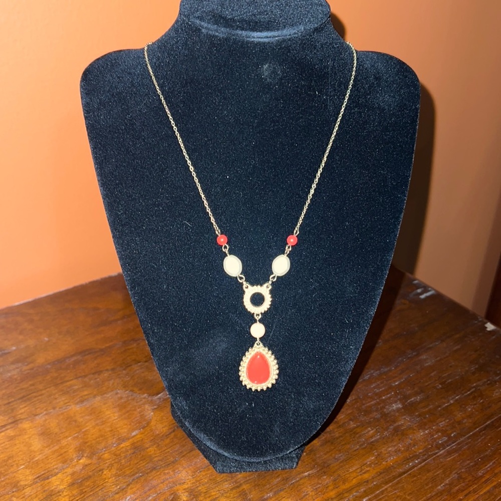 necklace- coral colored fashion 17” + 3” extension